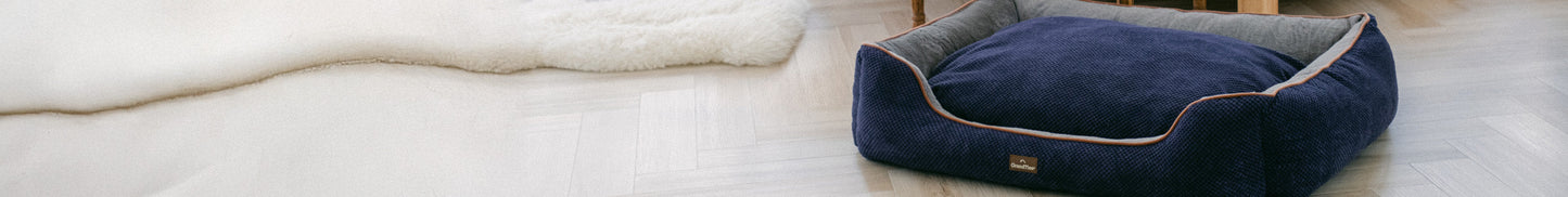 Pet Beds & Furniture