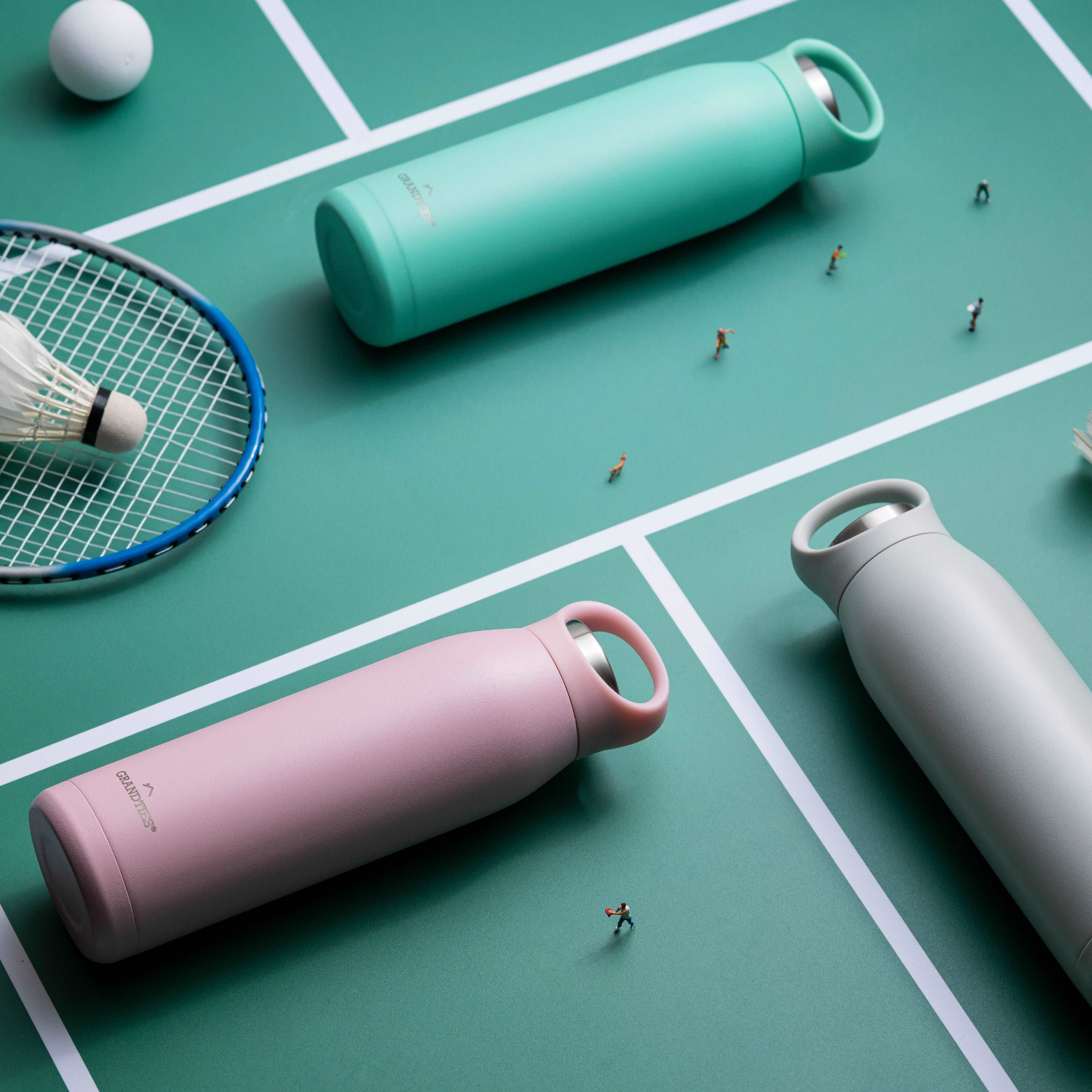 Grandties 24oz/700ml Insulated Bottle with Ergonomic Handle