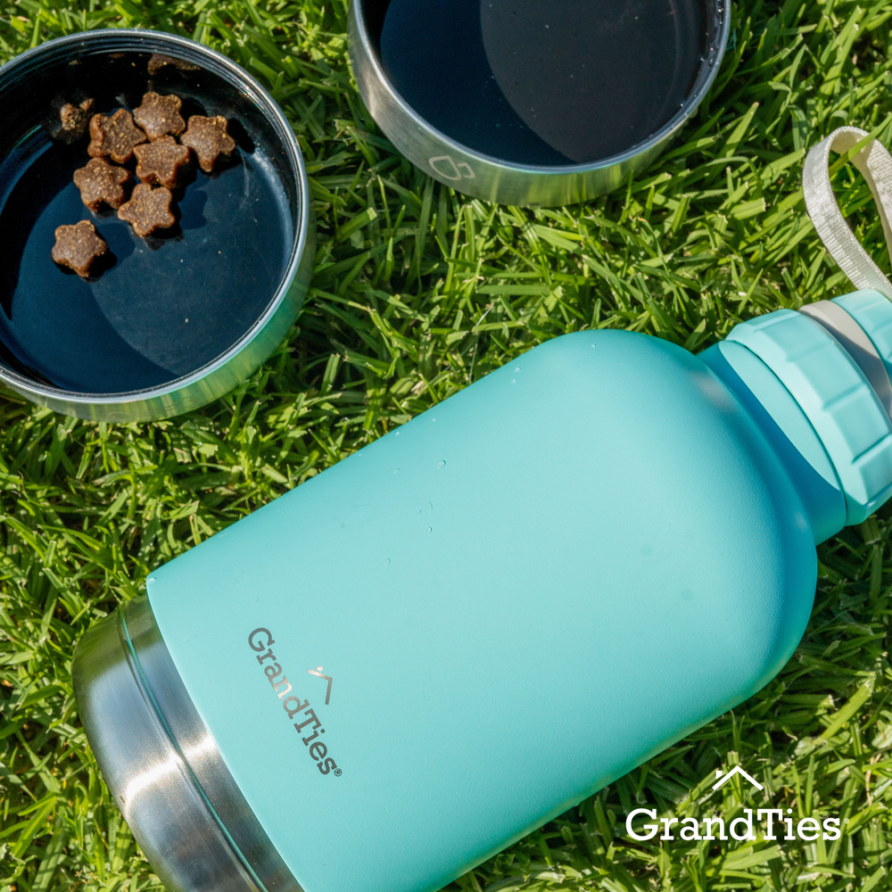 Insulated Stainless Steel Water Bottle with Two Detachable Pet Bowls | 64oz/1890ml - Grandties