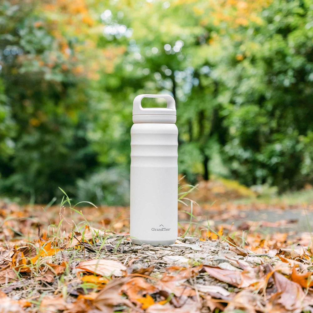 Insulated Water Bottle 24oz Honu Grey