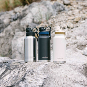 Insulated Travel Water Bottle with Two Stylish Ergonomic Handle Lids 32oz/946ml - Ivory White - GrandTies